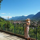 tappeinerweg meran sommer person